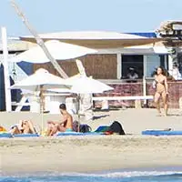 Oyat Plage Le Grau Du Roi 30240 Telephone Avis Plage Privée