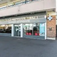 Clinique vétérinaire des Docteur A. MOINE et Jean-Pierre LE MERLUS Clinique vétérinaire des Docteur A. MOINE et Jean-Pierre LE MERLUS