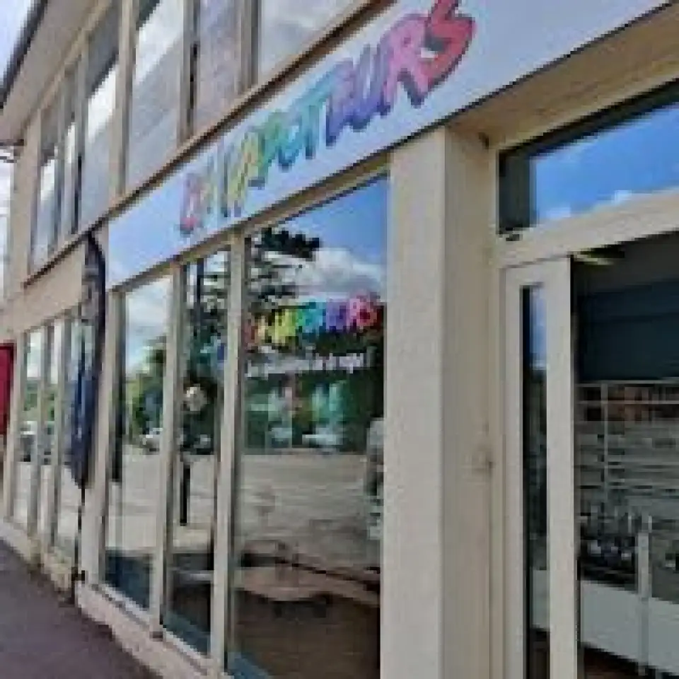 5+ Boutiques De Cigarette lectronique  Mrignac (33700)  Avis & Tlphone