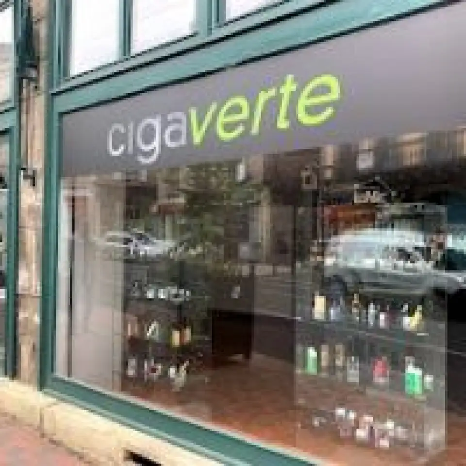 cigarette électronique le puy en velay Boutiques de cigarette électronique à Le Puy-en-Velay (43000) – horaires et  avis