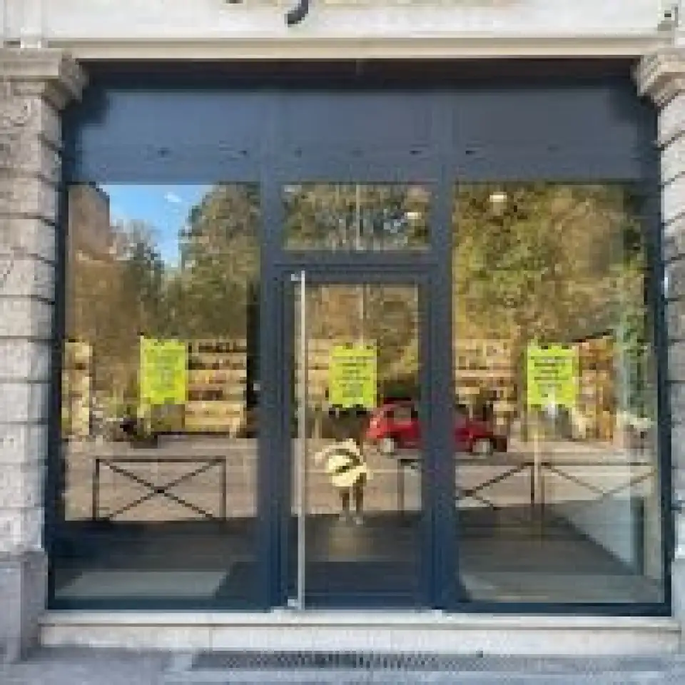 3+ Boutiques De Cigarette Électronique À Colmar (68000) – Avis & Téléphone