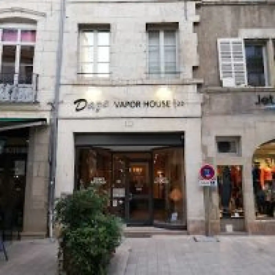 3+ boutiques de cigarette lectronique  Dole (39100)  avis & tlphone
