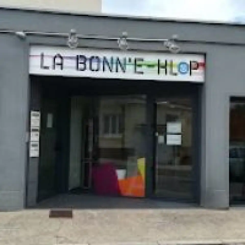 elfbar nachfüll pod läuft aus Solutions aux pannes et problèmes les plus fréquents de la cigarette  électronique main image 1