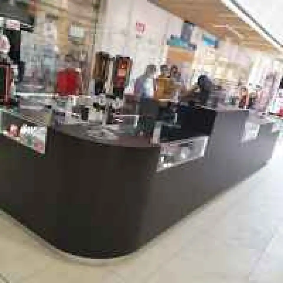 elfbar nachfüll pod läuft aus Gare Saint-Lazare - La Boutique de la Vape - Kiosque 1 main image 0
