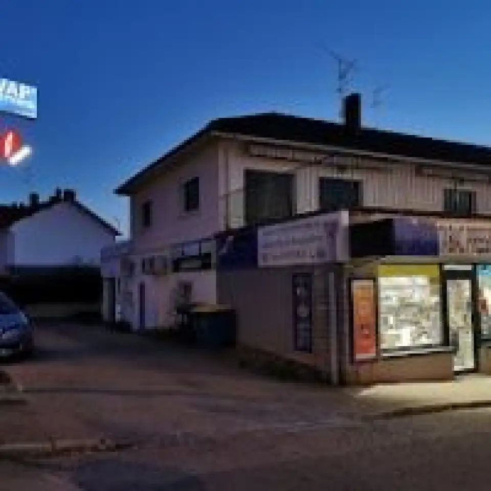 Cigarette lectronique  Limoges (87000) : adresses, tlphone, avis