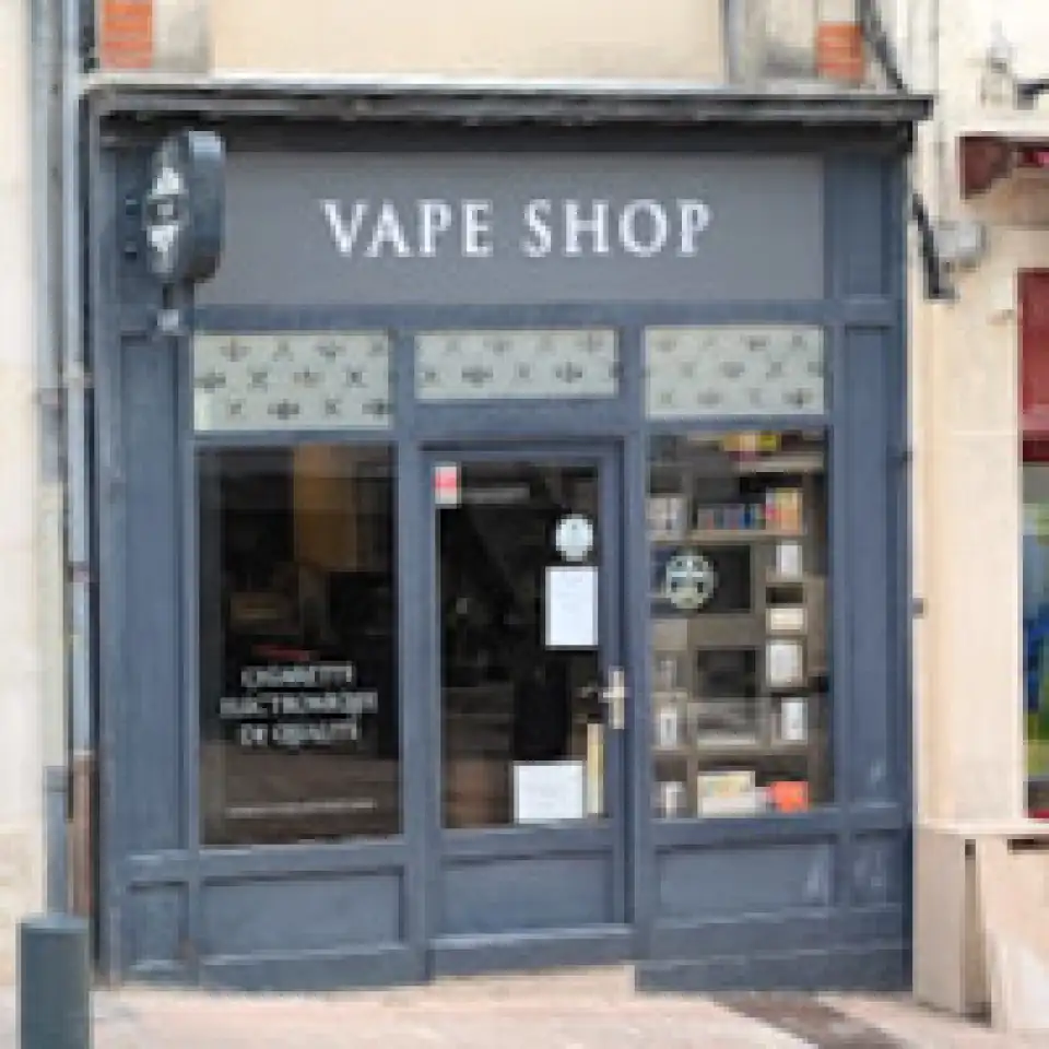 Ploom Vape Shop Saintes (17100)  Horaires & contact