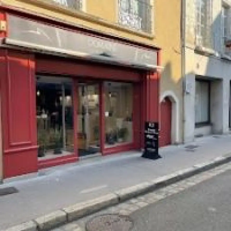 vap lab sablé sur sarthe Magasins de Cigarettes Électroniques à Sablé-sur-Sarthe