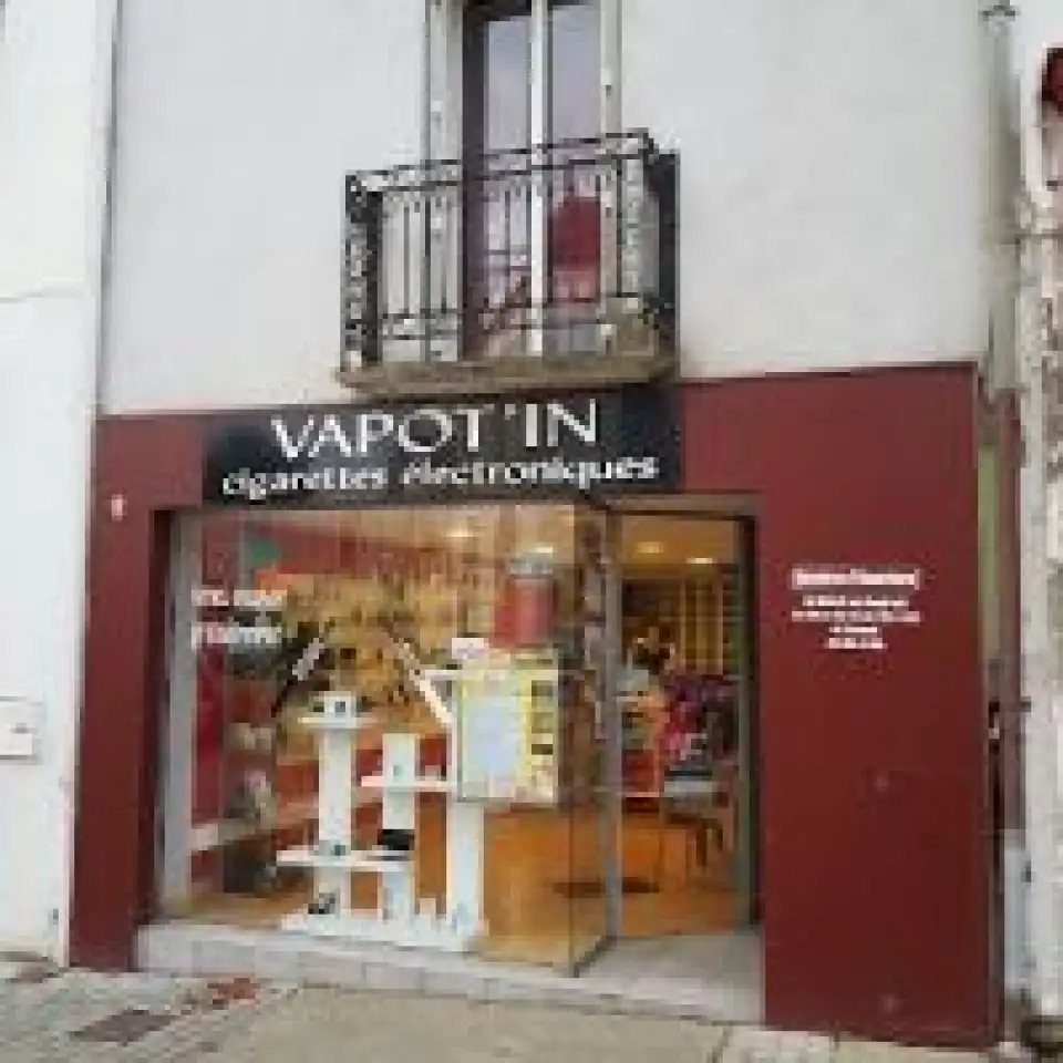 Vapot'in Savenay (44260)  Horaires & contact